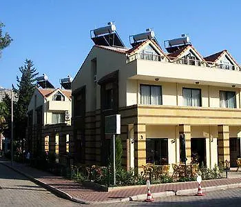 阿乌鲁酒店 凯梅尔